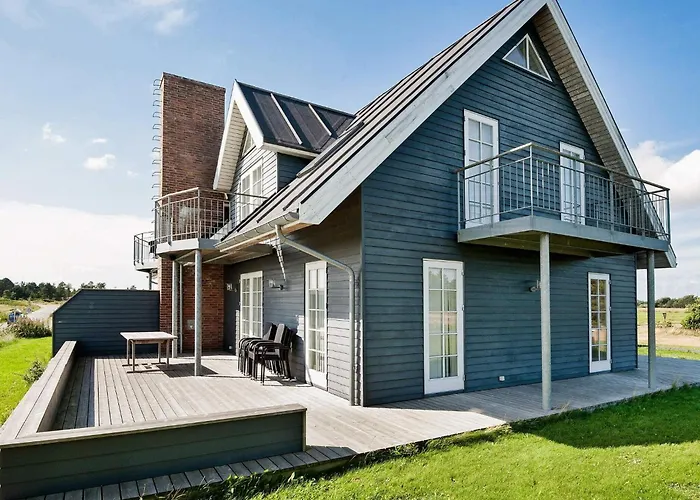 Panoramic Golf View Retreat - By Traum 別荘